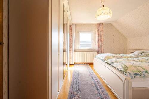 18338 Schlafzimmer - 