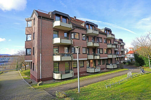 Haus - 2 Zimmer Etagenwohnung zur Miete in Kassel / Wesertor