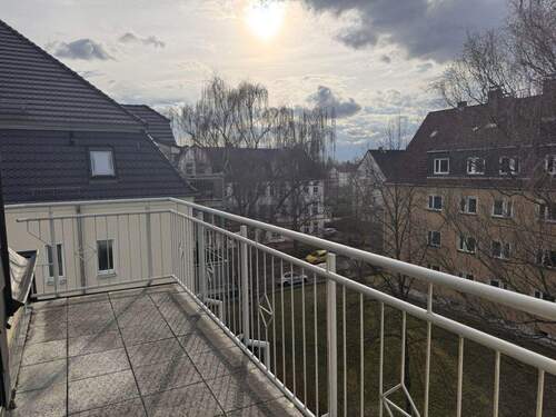 Balkon - Etagenwohnung mit 47,70 m&sup2; in Zwickau zur Miete