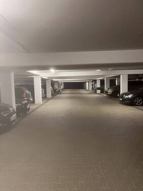 Tiefgarage - 