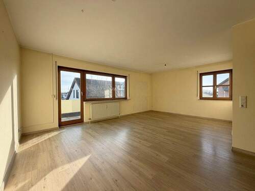 Wohnen-Essen (1) - 2 Zimmer Etagenwohnung in Marbach am Neckar