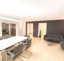 Exklusives Büro mit 3 Zimmer, 2 Bäder, 1 Einbauküche, 3 Stellplätze und einen solventen Mieter - Roth