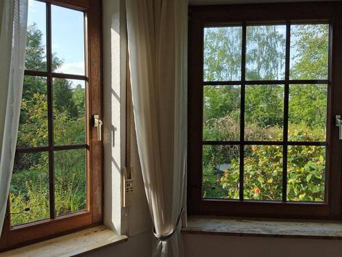 Gartenblick vom Ess-Erker aus - 