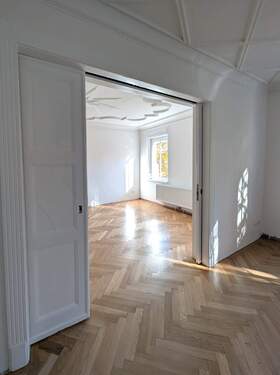 Wohnen2 - 6 Zimmer Etagenwohnung in Nürnberg