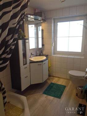 Duschbad mit Fenster - 