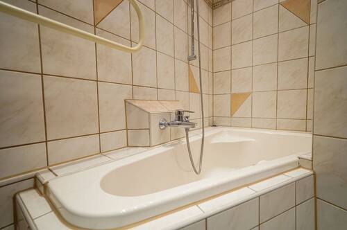 Badezimmer EG..jpg - 