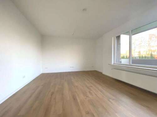 Wohnzimmer - 3 Zimmer Etagenwohnung zum Kaufen in Schaumburg_Kreis