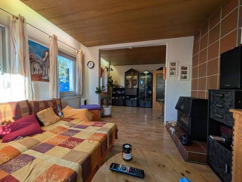 Wohnzimmer - 3 Zimmer Einfamilienhaus zum Kaufen in Leinfelden-Echterdingen