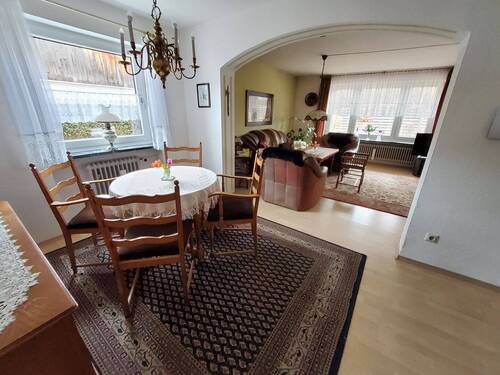 Wohnzimmer.jpg - 5 Zimmer Doppelhaushälfte zum Kaufen in Geretsried