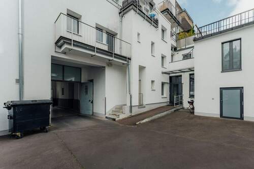 Durchfahrt - Top-Lage Kölns - MFH mit Umwandlungs- und Entwicklungspotential