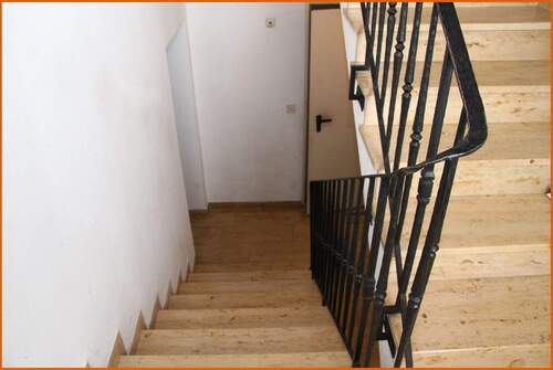 Treppe zum Keller/EG - 