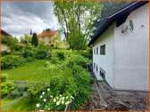 Seitenansicht mit Garten - 