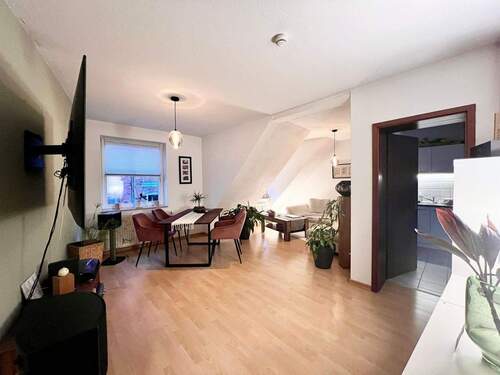 Wohnzimmer - 2 Zimmer Etagenwohnung in Lüneburg