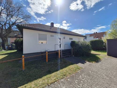 Außenansicht - 4 Zimmer Bungalow in Nürnberg / Eibach