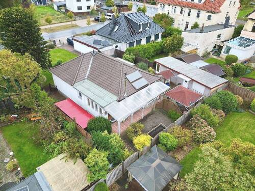 Luftaufnahme Rück-/Seitenansicht - 