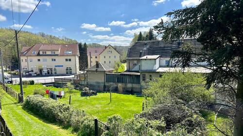 Zuwegung zum Grundstück - 