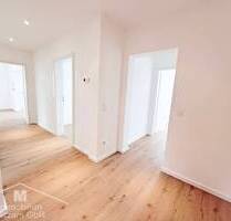 Modernisierte 3,5-Zimmer-OG-Whg. mit EBK, Aufzug u. TG-Stellplatz in sonniger u. zentraler Lage - Beilngries