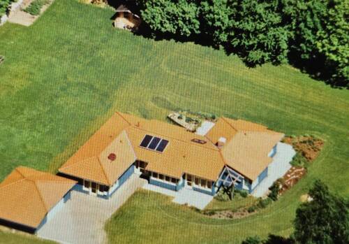 Luftbild des Anwesens - 