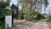 asphaltierte Straße als Zuwegung - 