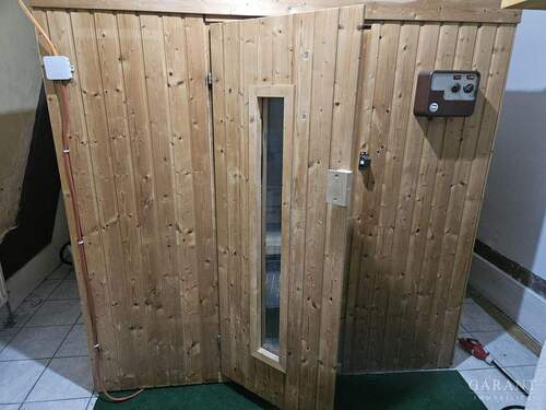 UG Sauna - 