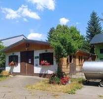 Wohnhaus mit vier Pferdeboxen - 820.000,00 EUR Kaufpreis, ca.  292,00 m² Wohnfläche in Metzingen (PLZ: 72555) Glems