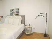 Schlafzimmer mit Balkon - 