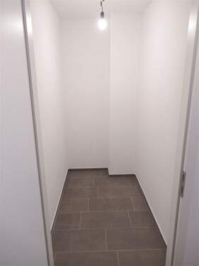 Abstellkammer - 
