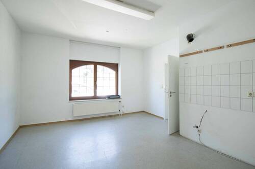 Raum 2 Gewerbe - 