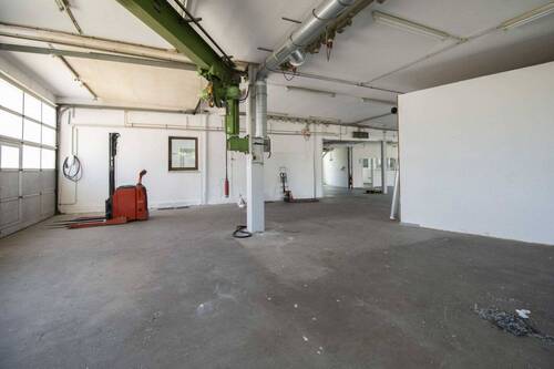 Halle - Halle in Alpirsbach zum Kaufen