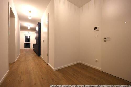 02 Flur - 2 Zimmer Etagenwohnung zur Miete in Halstenbek