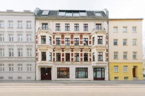 Gebäudeansicht - 4 Zimmer Etagenwohnung zum Kaufen in Berlin