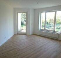 Erstbezug nach Renovierung: Schöne 2-Zimmer-Wohnung mit 2 Terrassen im EG - Berlin Französisch Buchholz