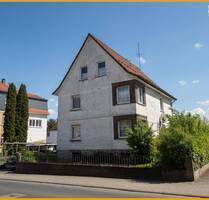 ZENTRALES ZWEIFAMILIENHAUS MIT AUSBAURESERVE! KEINE KÄUFERPROVISION! - Alsfeld