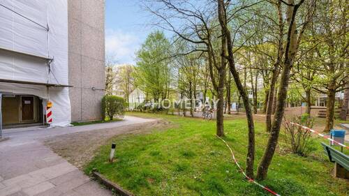 Ausblick - 2 Zimmer Etagenwohnung zum Kaufen in München