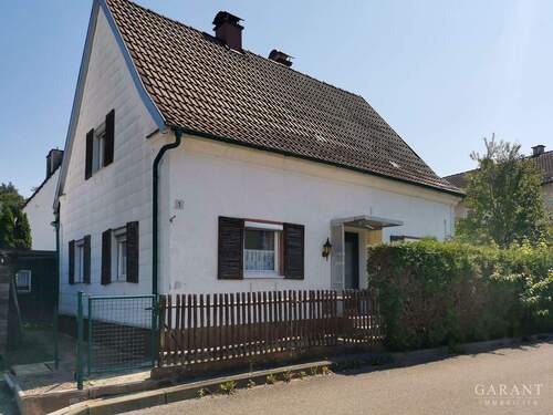 Vorderseite - 4 Zimmer Einfamilienhaus zum Kaufen in Boos