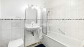 EG Badezimmer 1 - 