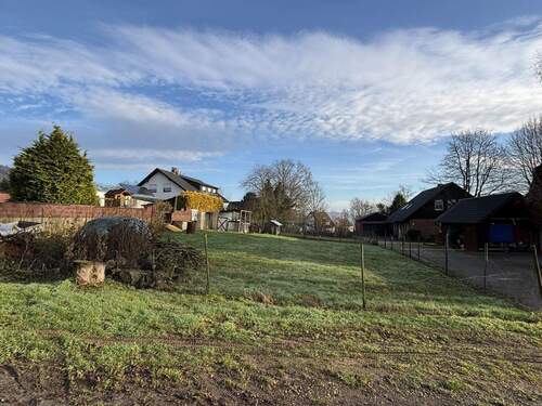 bebaubar nach §34 BauGB (ortsüblich) - Grundstück in Hüllhorst zum Kaufen