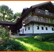 Landhaus in romantischer Alleinlage mit ca.3 ha arrondierter Grund in Haus im WaldGrafenau