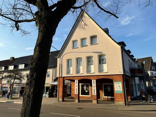 Objekt - Mehrfamilienhaus, Wohnhaus mit 452,00 m&sup2; in Lübeck-Kücknitz zum Kaufen