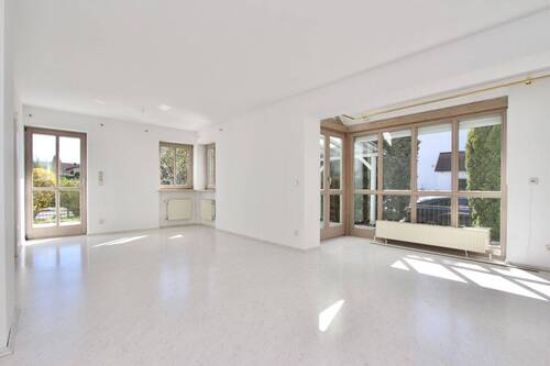 Wohnen.jpeg - 5 Zimmer Doppelhaushälfte in Landshut