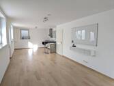 Einliegerwohnung mit Einbauküche - 
