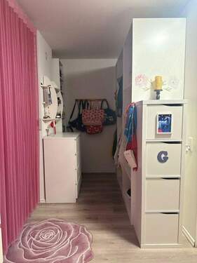 Umkleide im Schlafzimmer - 