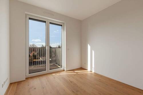 Schlafzimmer mit Balkon - 