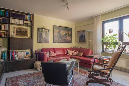 Wohn-/Essbereich - Etagenwohnung mit 79,70 m&sup2; in Steinbach (Taunus) zum Kaufen