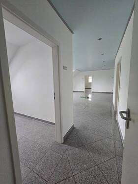 Eingang - 5 Zimmer Büro zur Miete in Alzenau