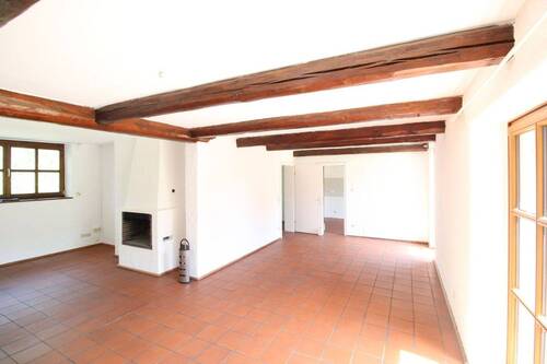 offener Wohn-Essbereich - 5 Zimmer Doppelhaushälfte zum Kaufen in Schäftlarn