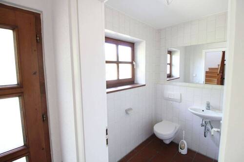 großzügiges Gäste WC - 