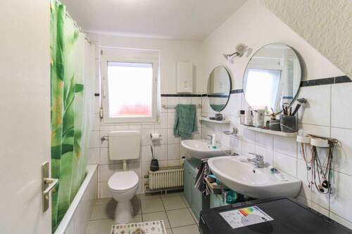 Badezimmer Hinterhaus EG - 