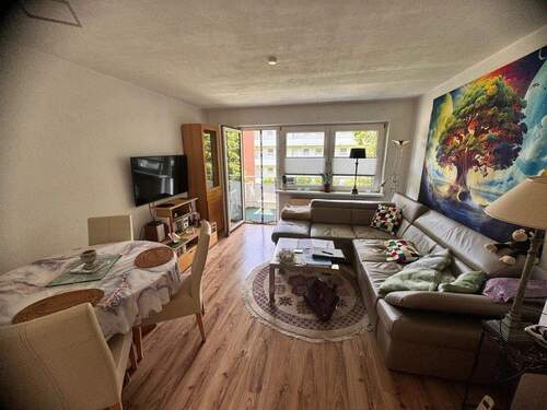 Wohn- und Esszimmer - 