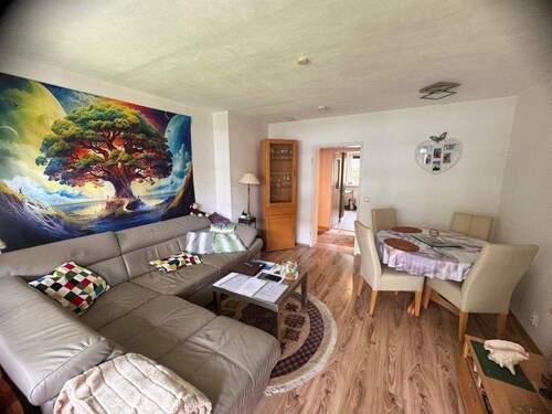 Wohn- und Esszimmer - 